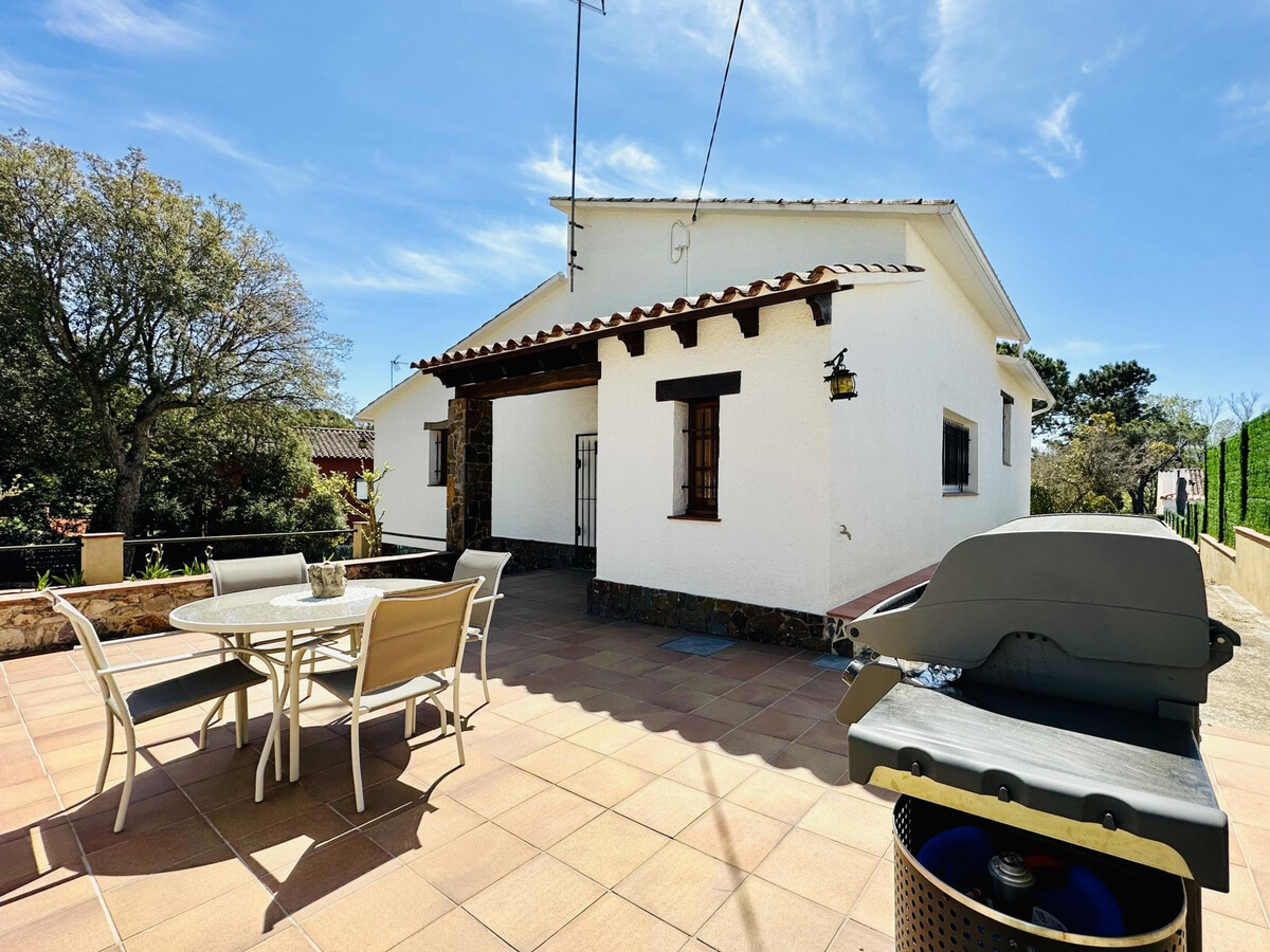 Villa 4 chambres avec jardin, barbecue et parking - Photo 7