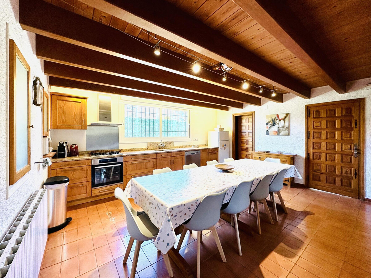 Villa 4 chambres avec jardin, barbecue et parking - Photo 18