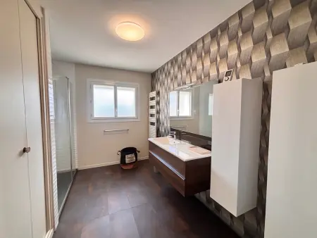 Maison 3 chambres avec jardin clos et véranda aux Sables-d'Olonne : photo 19