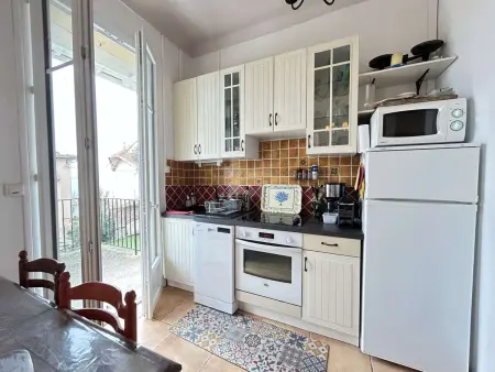 Villa avec piscine privée et jardin à Sainte-Maxime, proche plage : photo 14