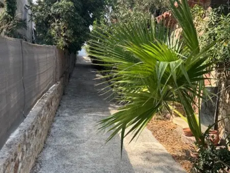 Villa avec piscine privée et jardin à Sainte-Maxime, proche plage : photo 21