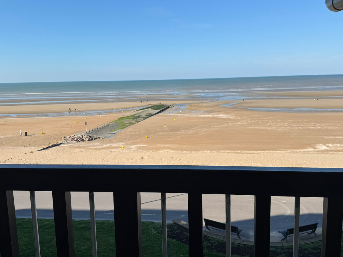 Appartement vue mer traversant, 2 balcons - Cabourg - Photo 12