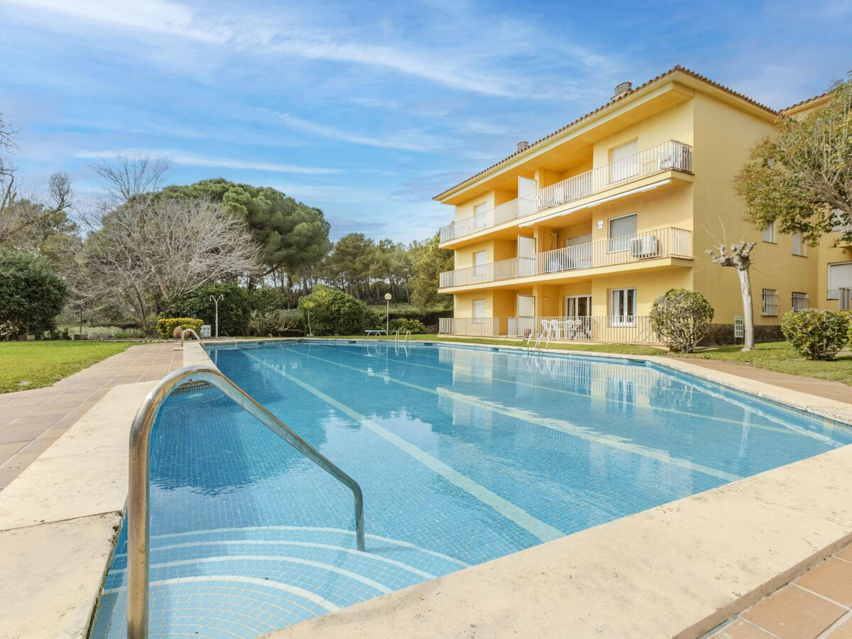 Appartement 4 pers. piscine et terrasse à 600m de la plage - Photo 2