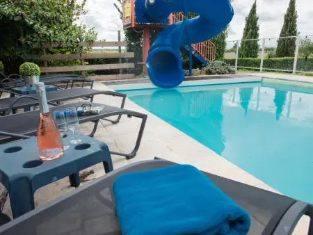 Maison Maswari à Lusignac : 2 maisons, piscine chauffée : photo 2