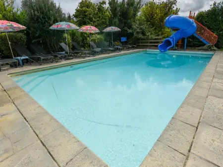 Maison Maswari à Lusignac : 2 maisons, piscine chauffée : photo 24