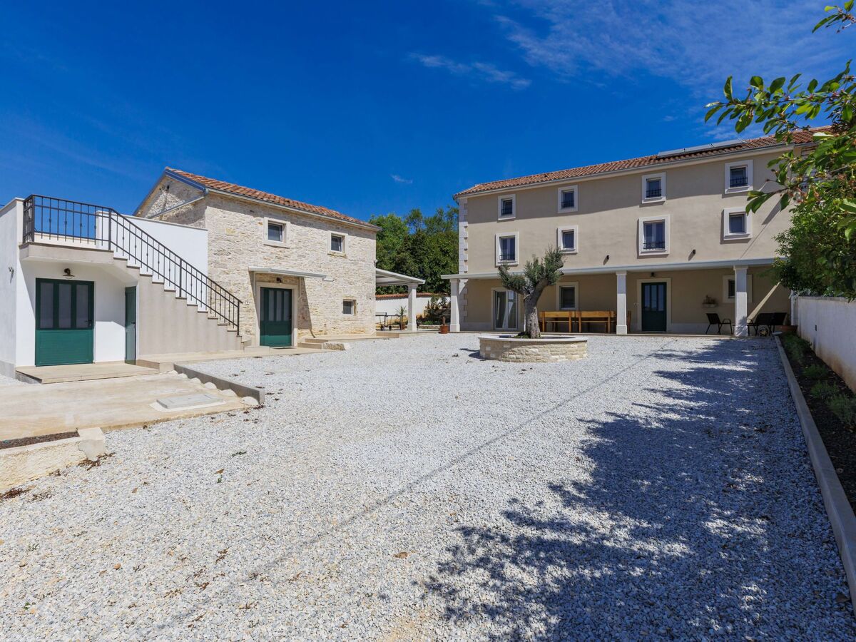 Tone i Maria – Maison 5 chambres avec piscine privée - Photo 23