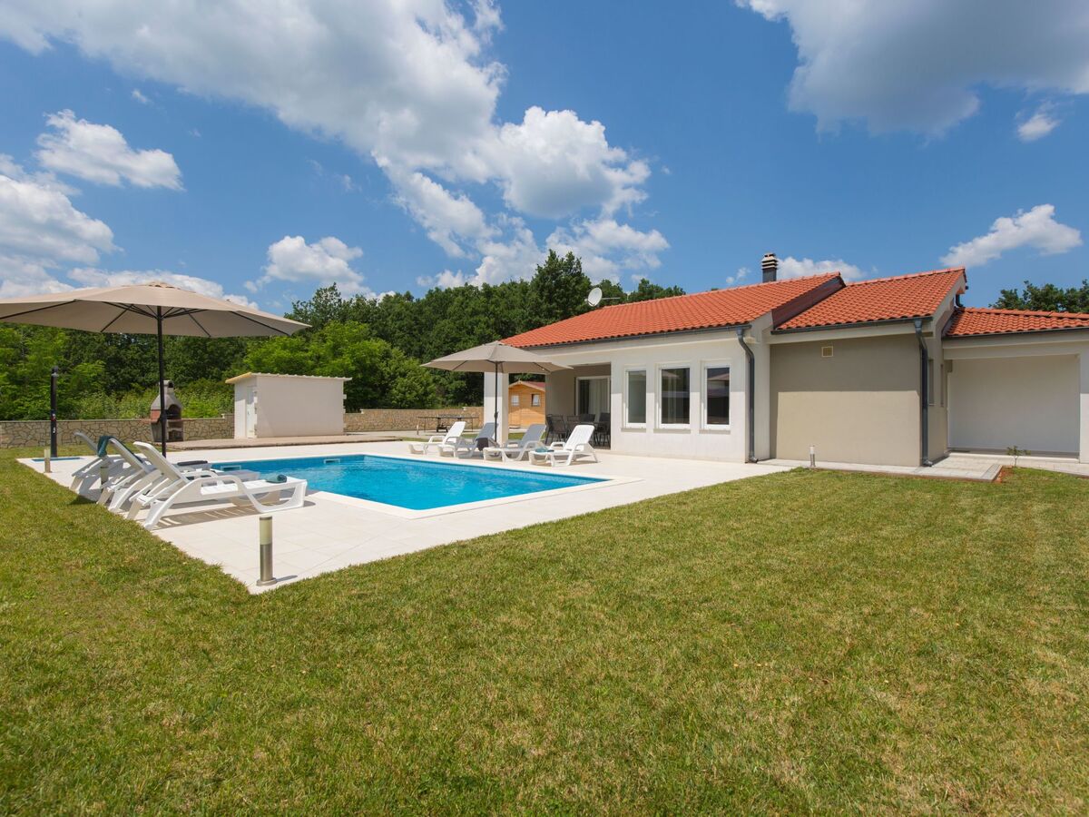 Villa Nikol - Maison 8 pers. avec piscine à Drenje - Photo 2