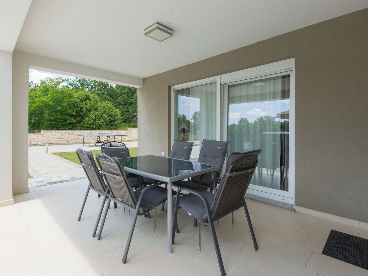 Villa Nikol - Maison 8 pers. avec piscine à Drenje - Photo 4