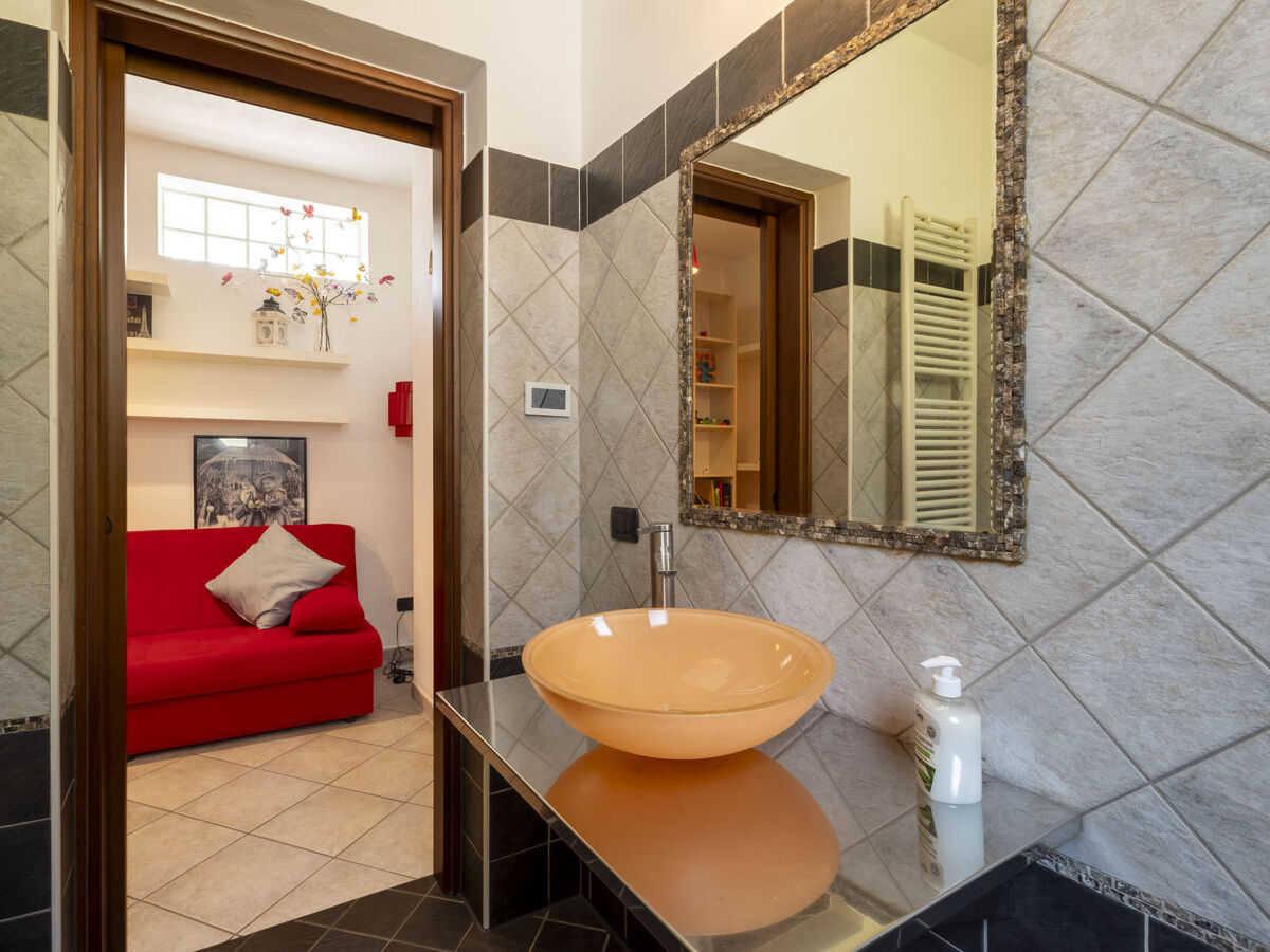 Maison Dolce Luino, 3 chambres, 1,6 km du lac - Photo 14