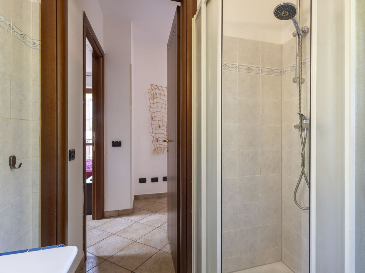 Maison Dolce Luino, 3 chambres, 1,6 km du lac - Photo 22