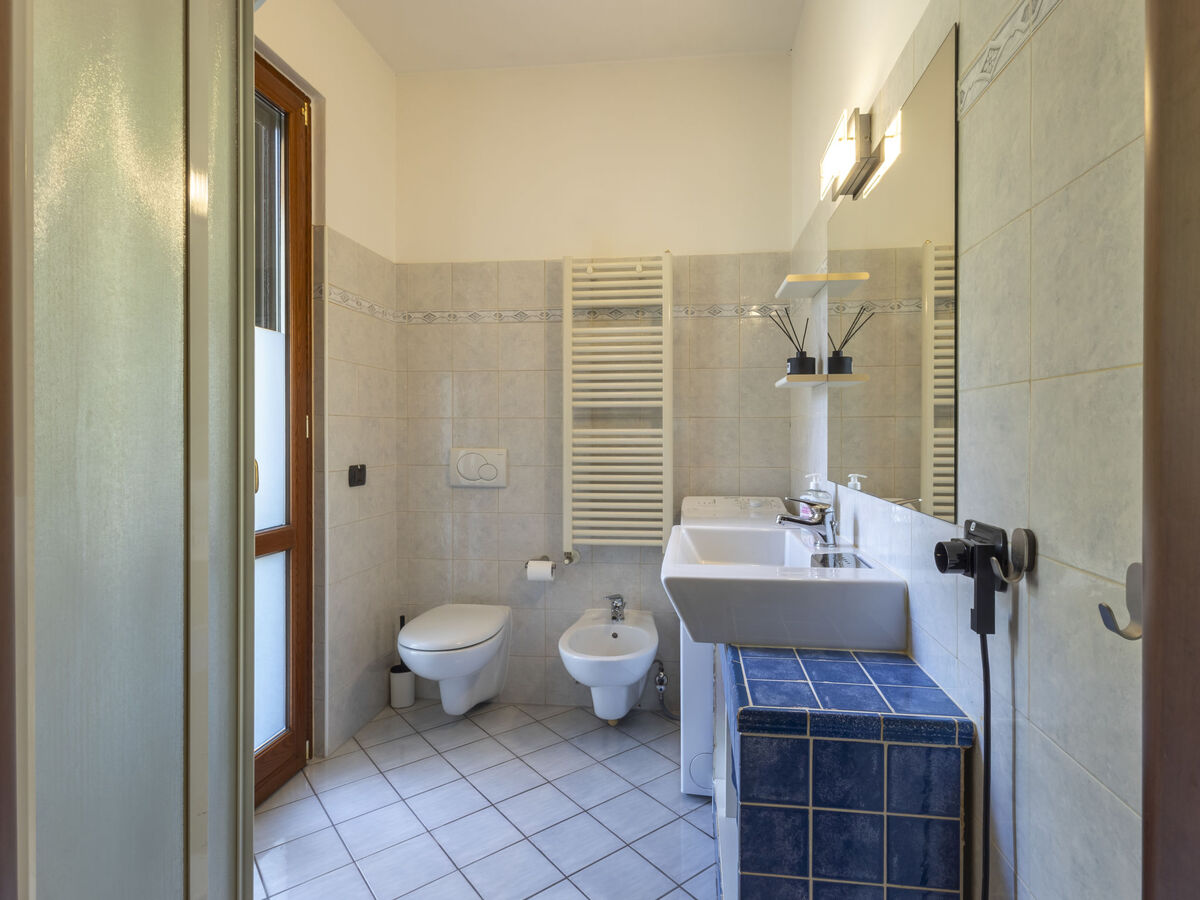 Maison Dolce Luino, 3 chambres, 1,6 km du lac - Photo 23
