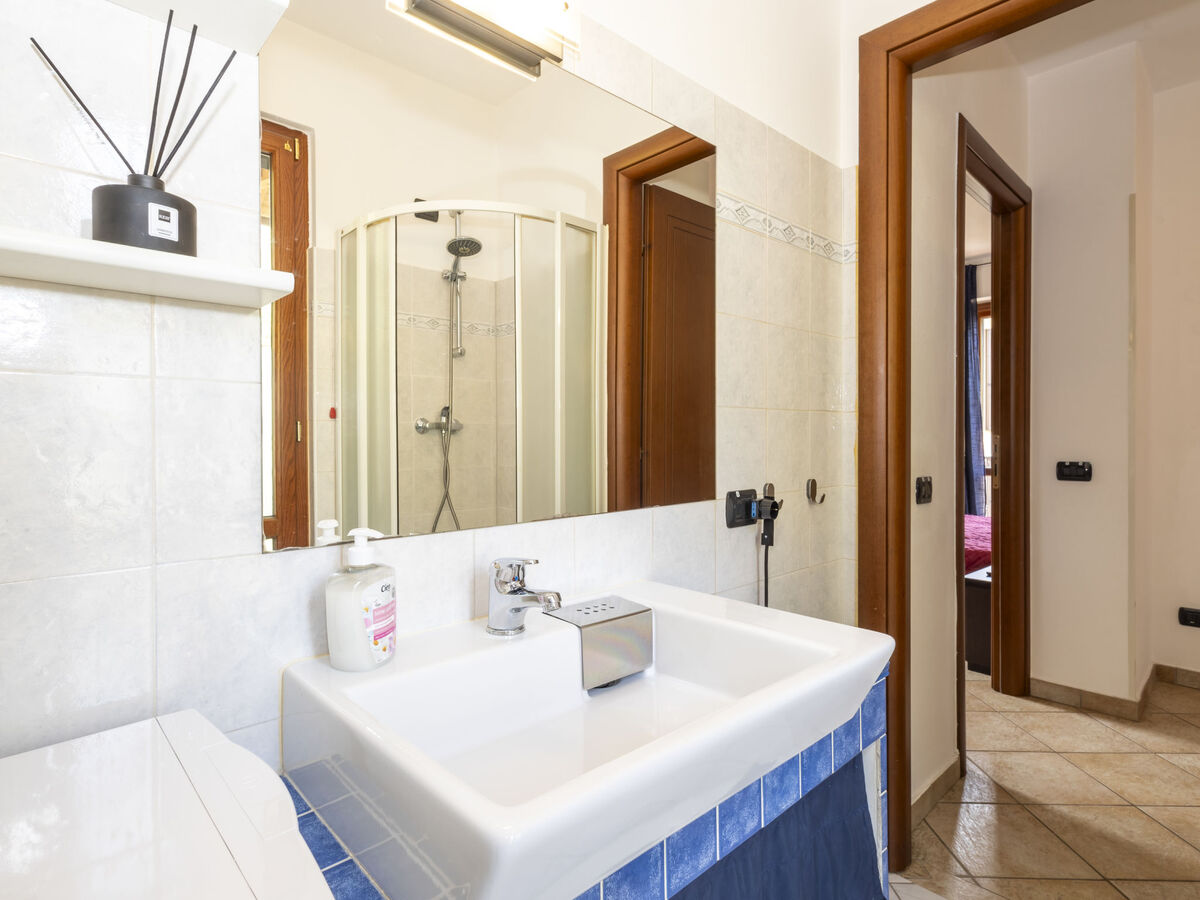 Maison Dolce Luino, 3 chambres, 1,6 km du lac - Photo 24