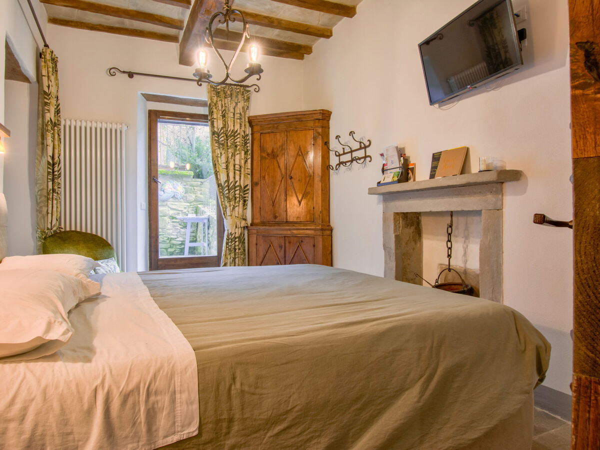 Cia, petit appartement romantique du 13e siècle - Photo 1