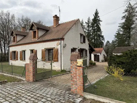 Location gite à Montrieux en Sologne, Charmant gîte avec parking, animaux OK - Sologne