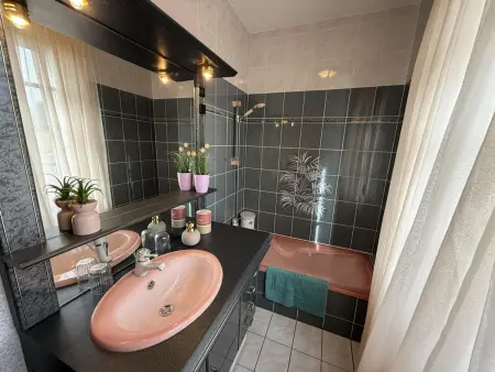 Gîte 6 pers. avec plan d'eau privé et 3 ha - Sologne : photo 8