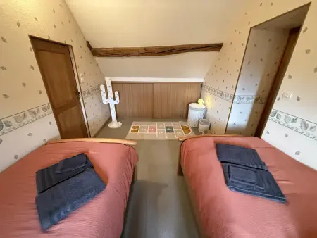 Gîte 6 pers. avec plan d'eau privé et 3 ha - Sologne : photo 13