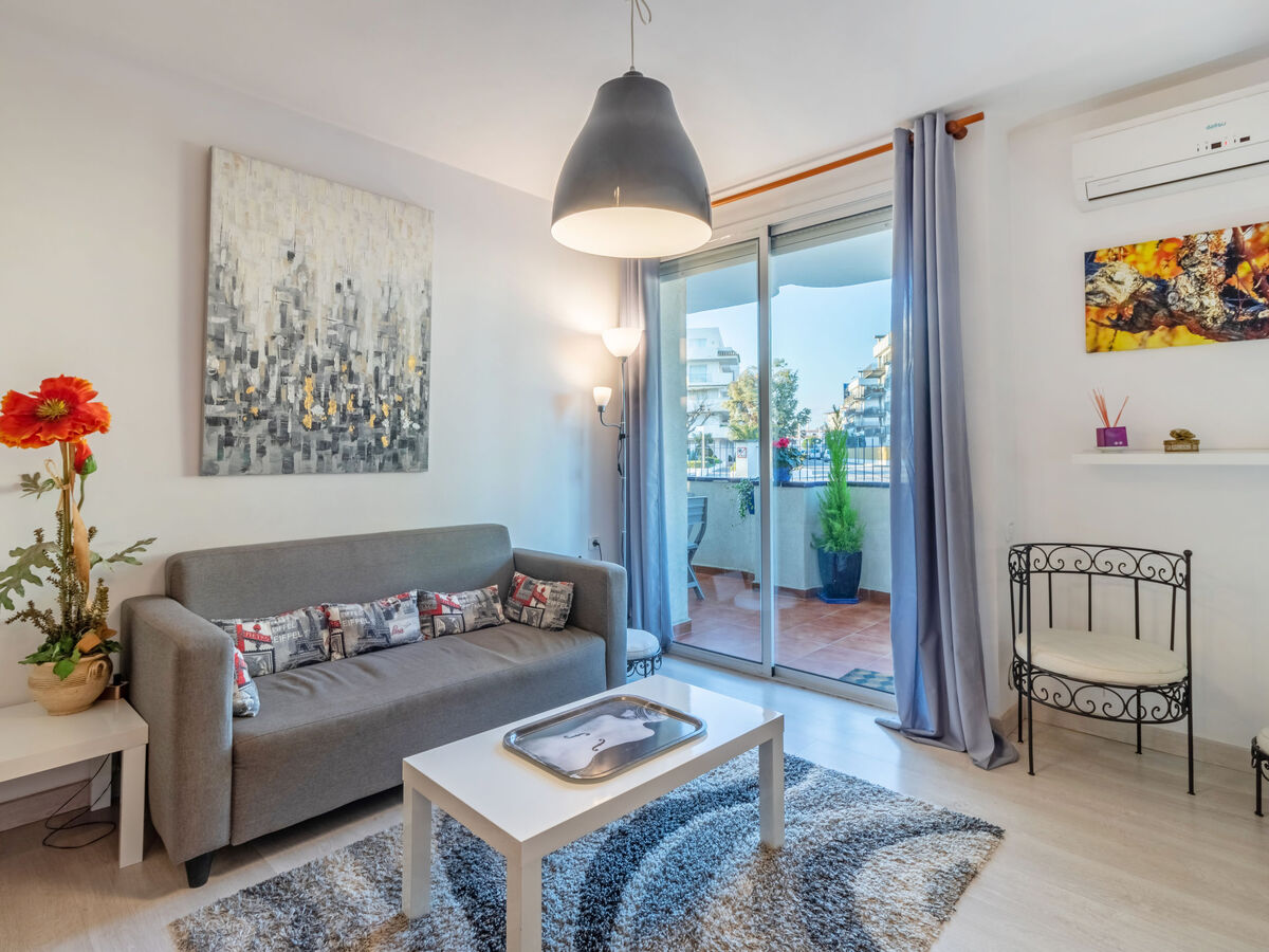 Appartement Symar à Roses, 1,5 km de la plage - Photo 1