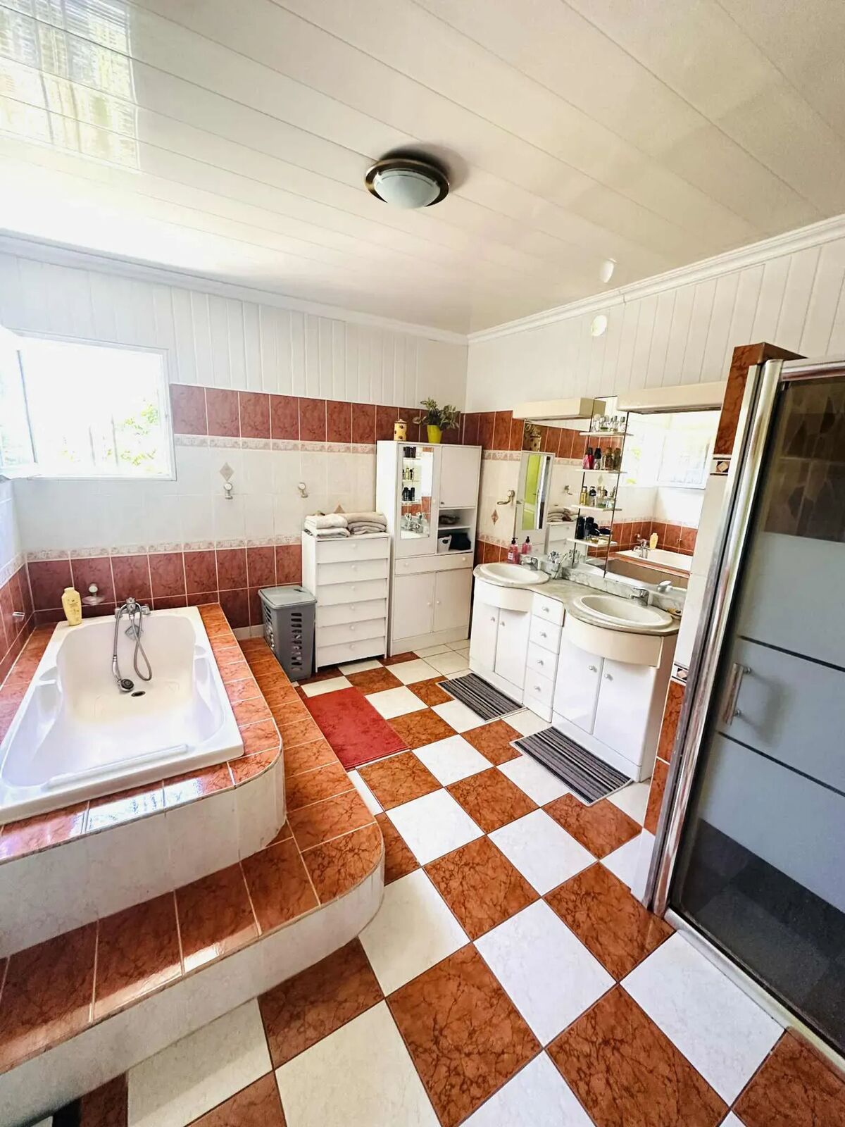 Maison 160 m² jardin clôturé à Sainte-Rose, 6 pers - Photo 15