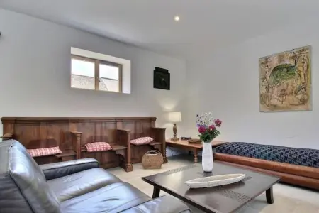 Maison 15 personnes à Neulliac, terrasse 50 m² : photo 7