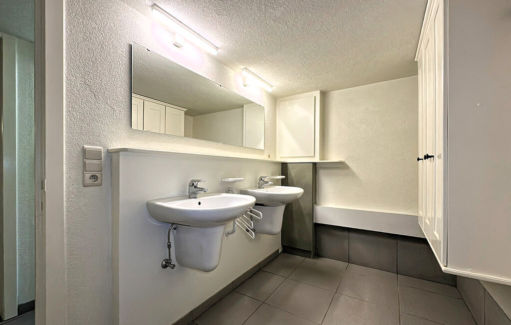 Maison 8 personnes avec terrain naturel à Rendeux - Photo 14
