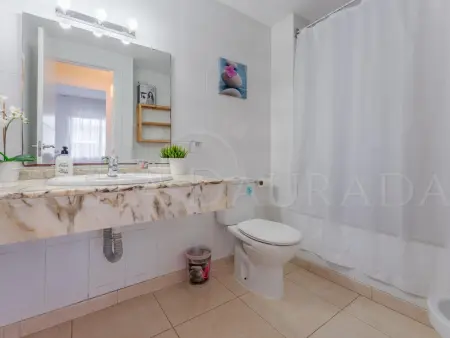 Appartement rénové centre Salou, piscine commune, 4 pers. : photo 2