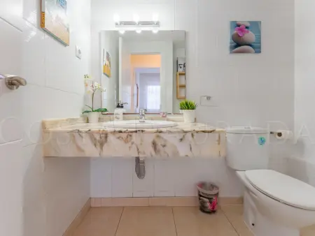 Appartement rénové centre Salou, piscine commune, 4 pers. : photo 3
