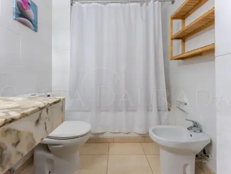 Appartement rénové centre Salou, piscine commune, 4 pers. : photo 4