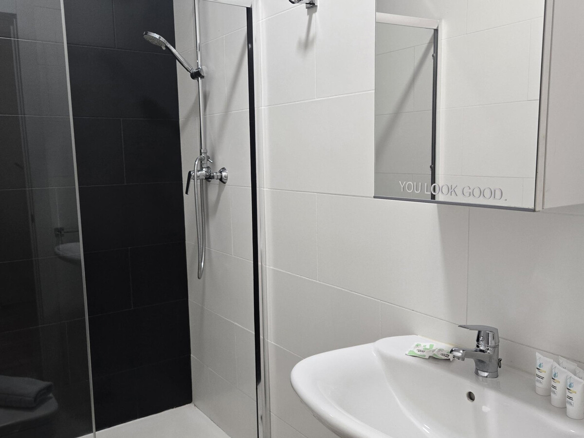 Suite Olive, design épuré à La Trinidad, Málaga - Photo 8