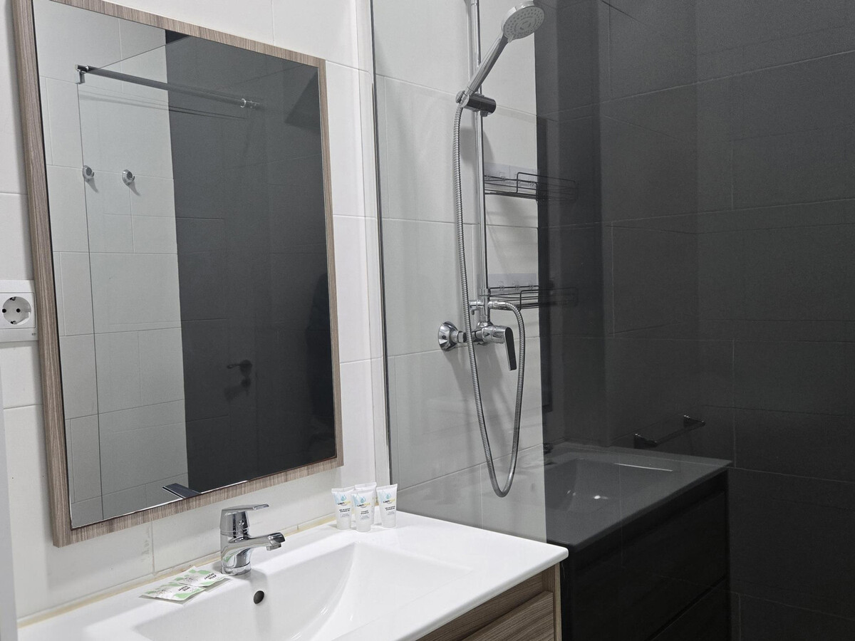 Suite Olive, design épuré à La Trinidad, Málaga - Photo 13