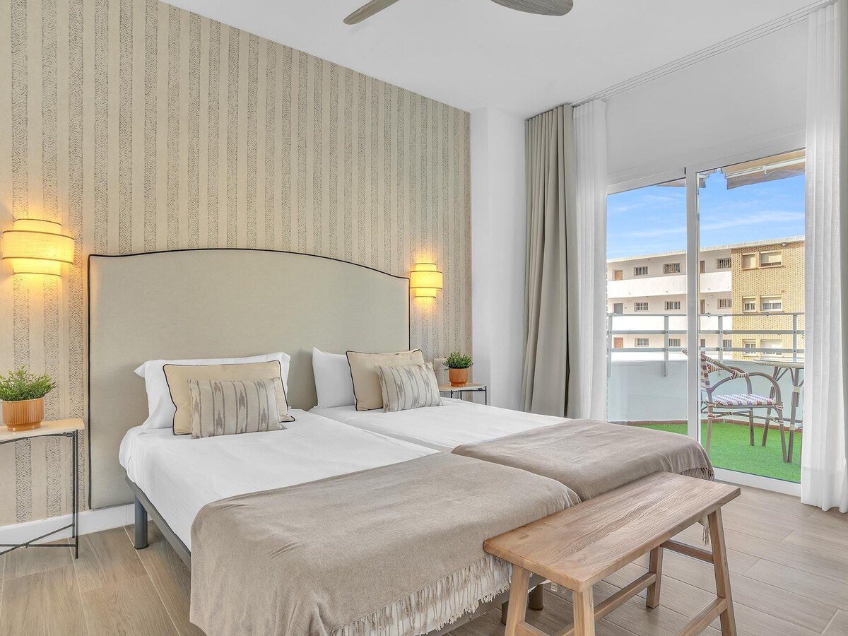 Appartement 1 chambre avec vue mer à Fuengirola - Photo 2
