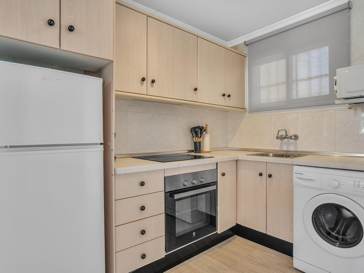 Appartement 1 chambre avec vue mer à Fuengirola - Photo 5