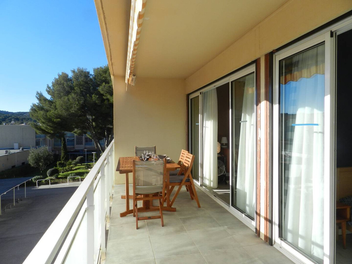 Appartement climatisé 4 pers. à 150m de la plage - Photo 3