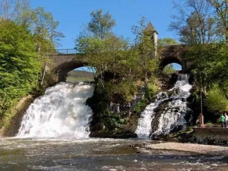 Maison avec sauna et bain à bulles privés à Coo, au bord de la rivière : photo 34