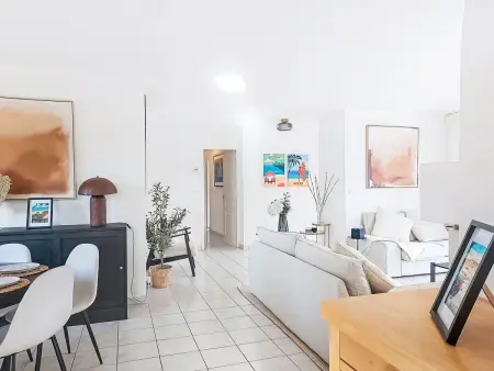 Villa Brouilla : 4 chambres, piscine privée et jardin : photo 20