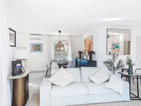 Villa Brouilla : 4 chambres, piscine privée et jardin : photo 29