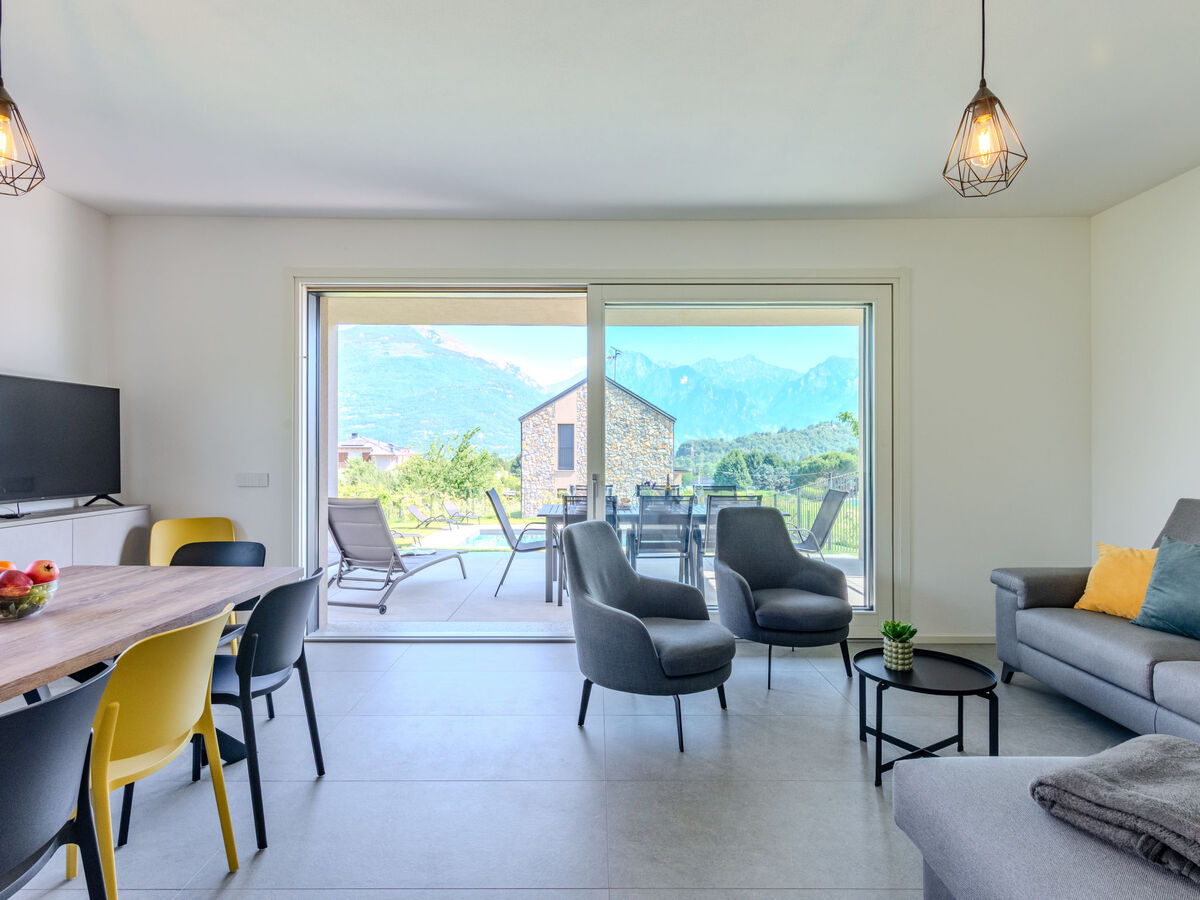 Villa La Serena à Colico, 5 chambres avec piscine - Photo 10