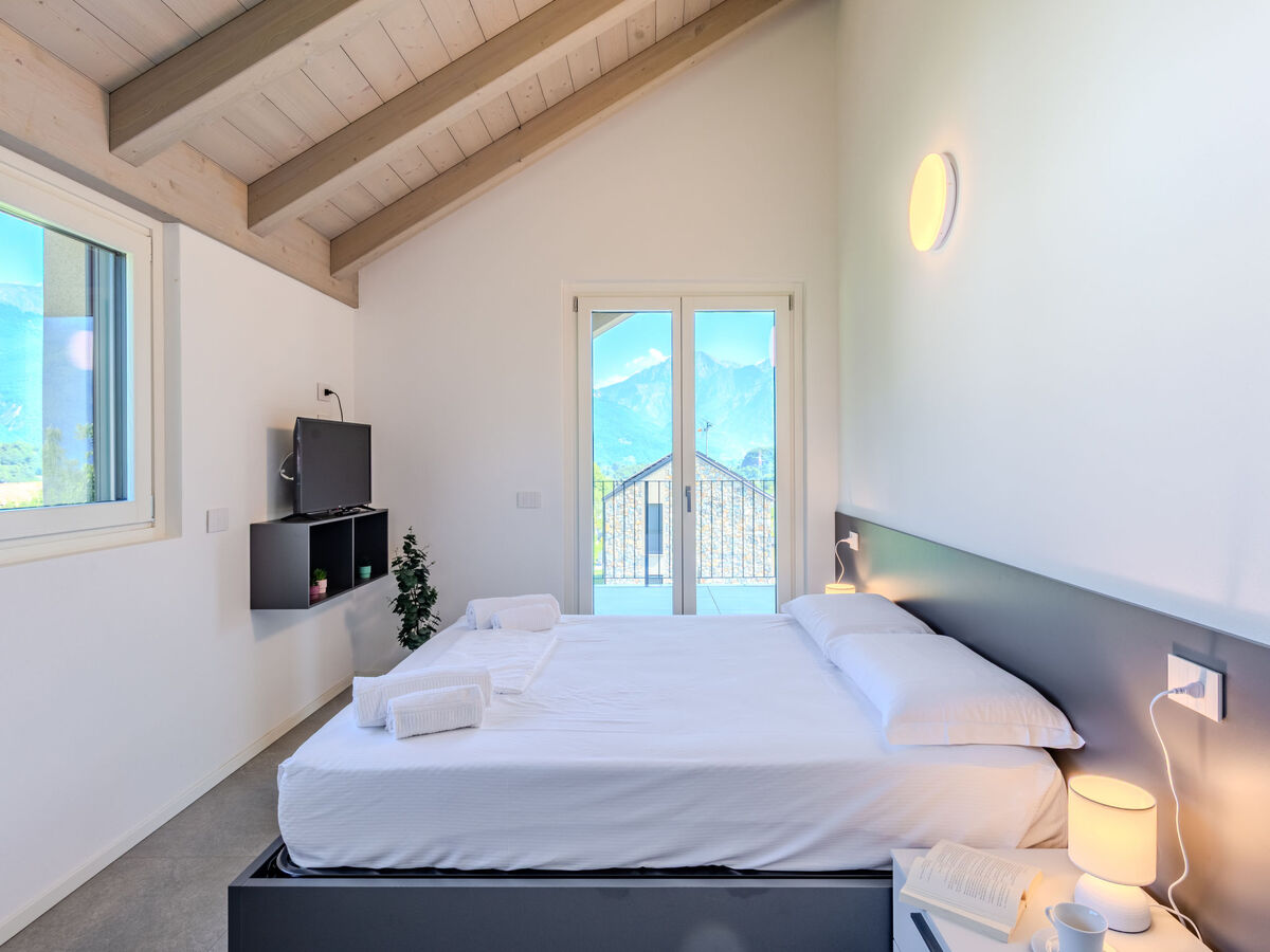 Villa La Serena à Colico, 5 chambres avec piscine - Photo 21