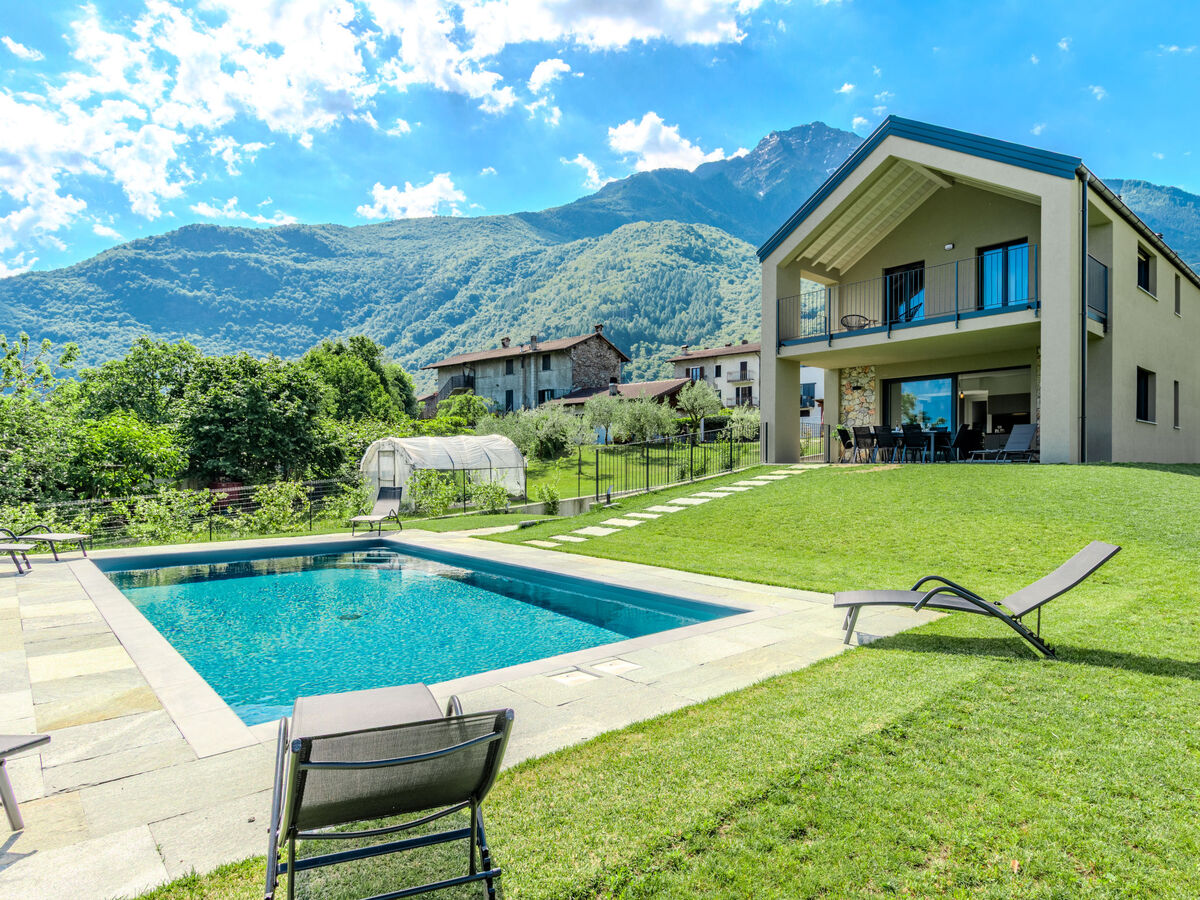 Villa La Serena à Colico, 5 chambres avec piscine - Photo 42