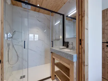 Appartement 9 pers. centre Montvalezan, 5 chambres : photo 12
