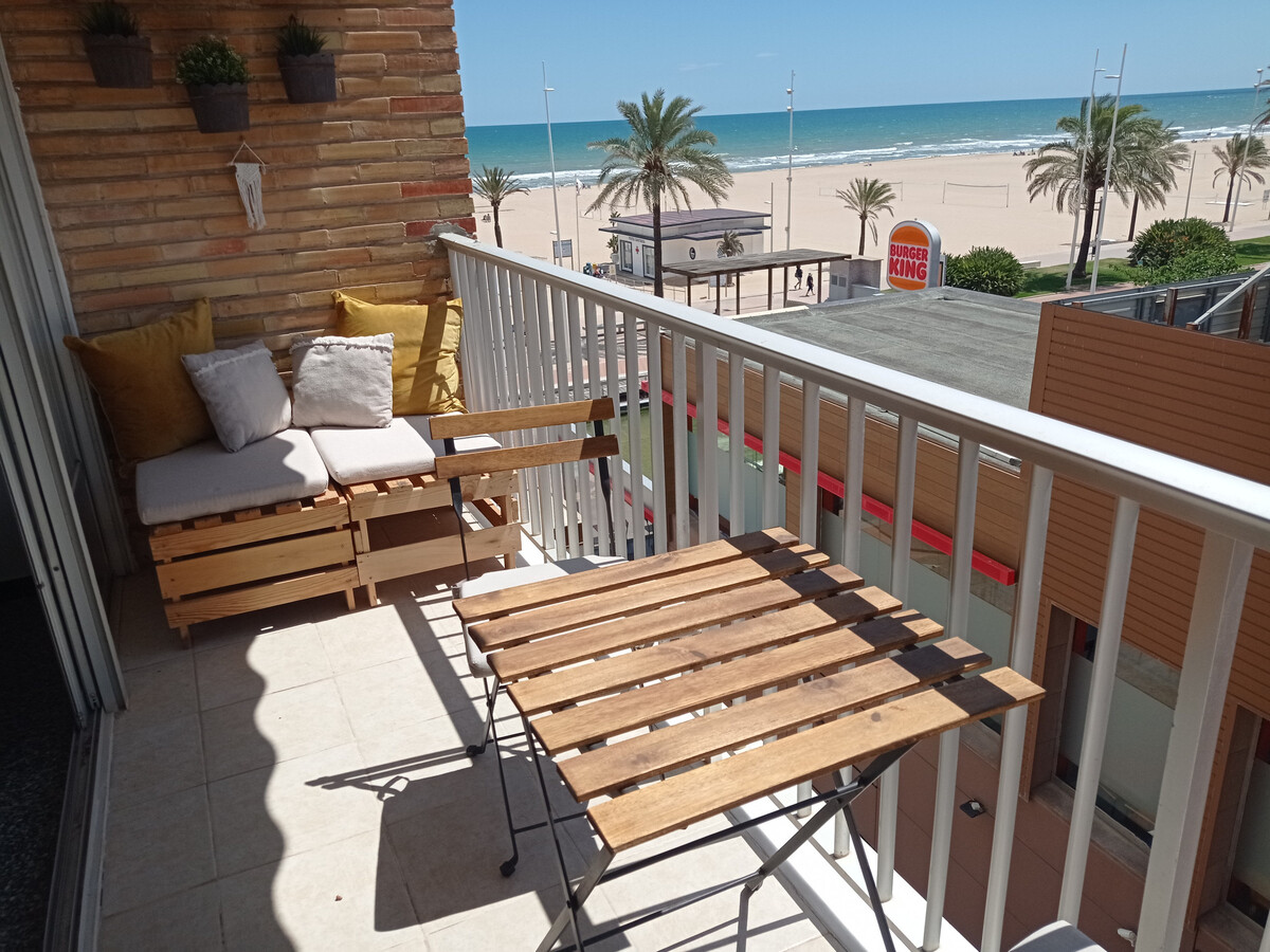 Appartement 1ère ligne plage Gandía, 2 chambres, parking - Photo 1