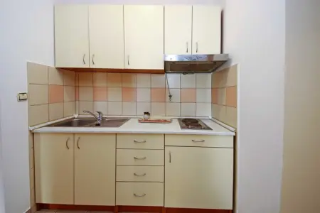 Location appartement à Žaborić, Apartments & Rooms Villa Petra - One Bedroom Apartment with Balcony and Sea View - 2