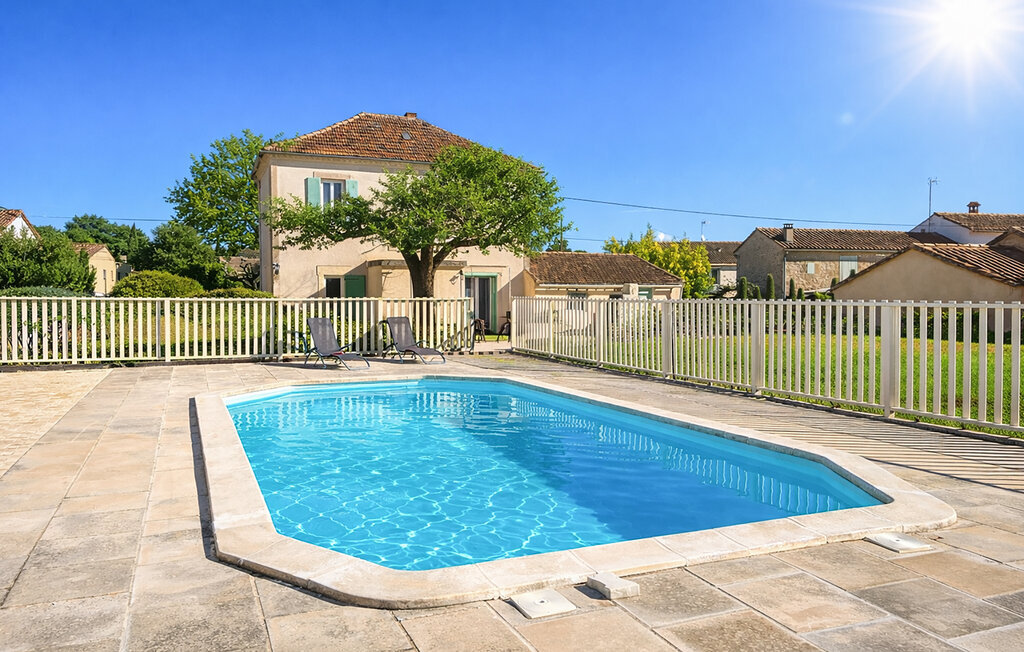 Maison 4 chambres avec piscine privée près d'Uzès - Photo 1