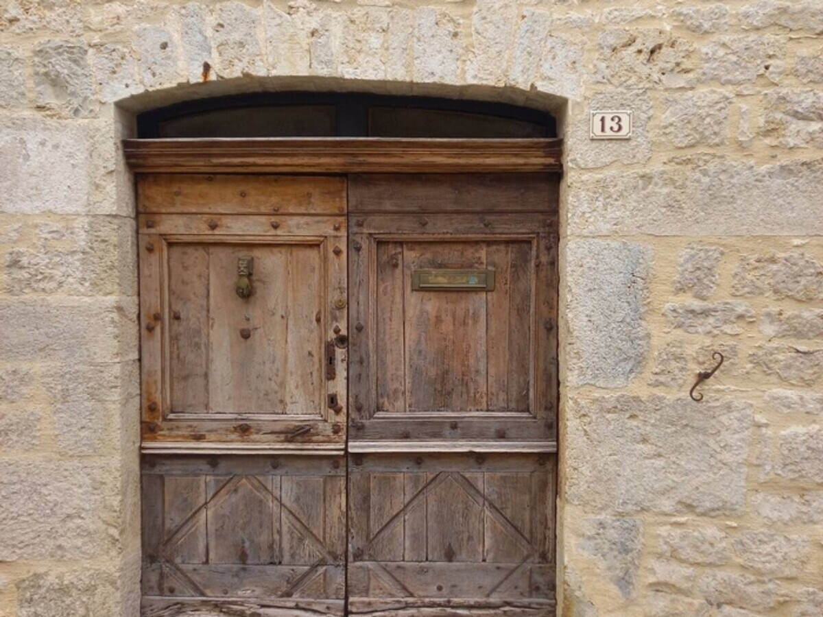 Maison bastide XIIIe siècle, Montfaucon, animaux admis - Photo 24