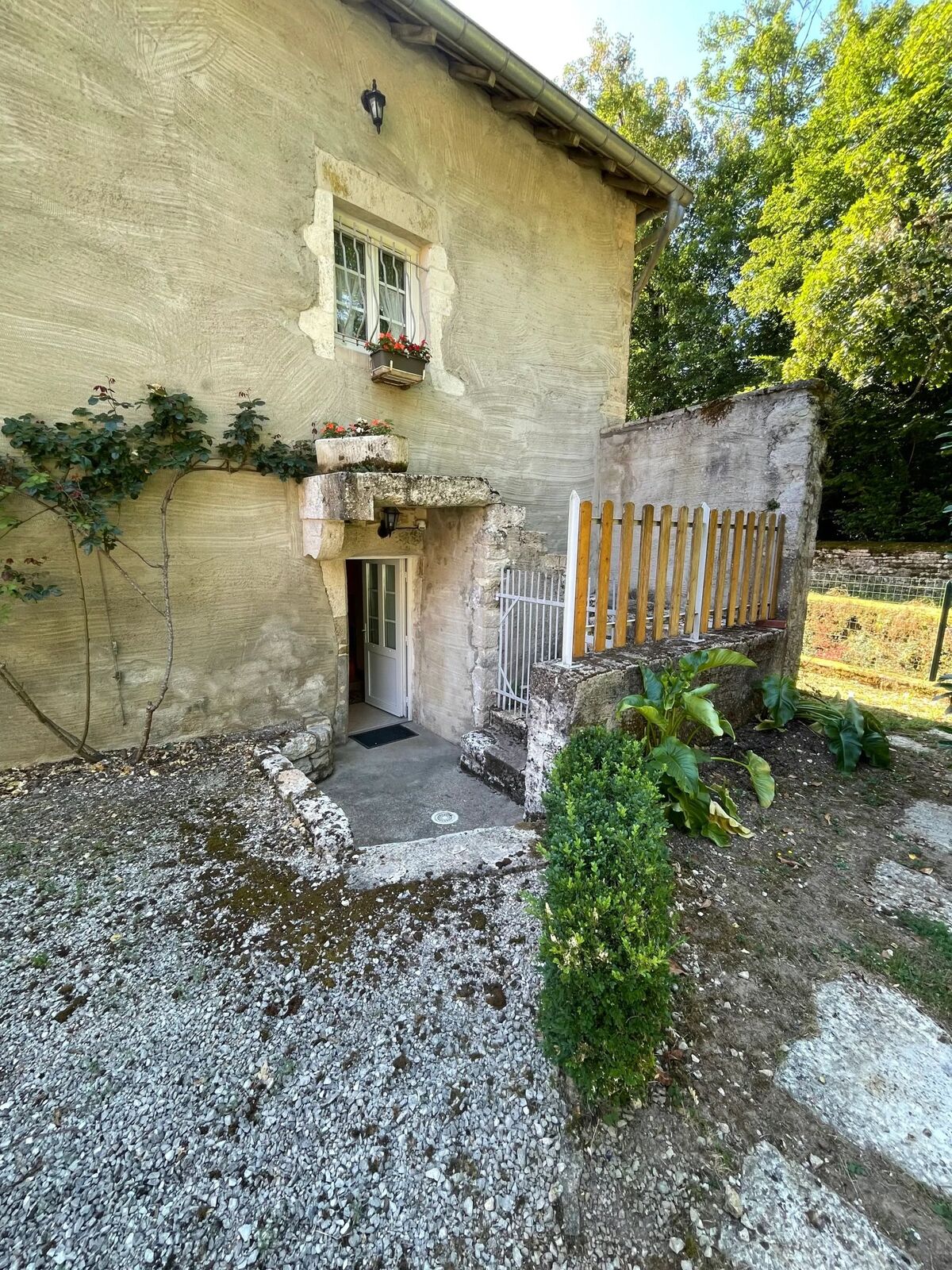 Maison 7 pers. avec jardin clôturé et barbecue à Charcenne - Photo 3