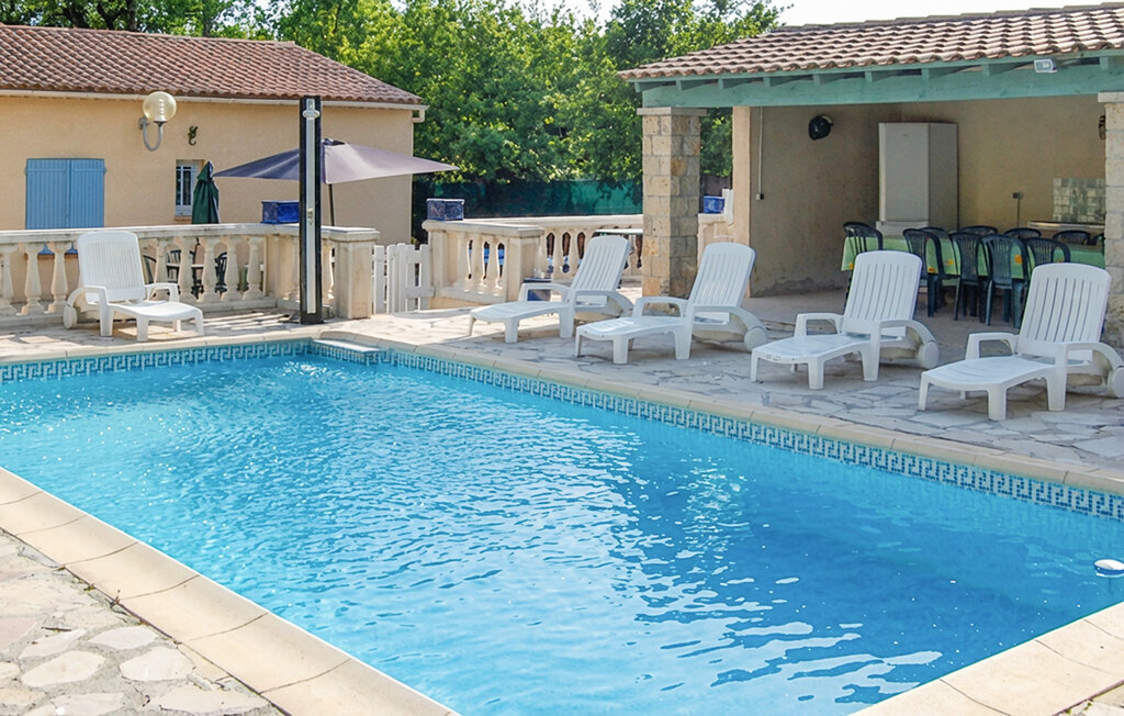 Maison 5 chambres avec piscine à Regusse - Photo 10