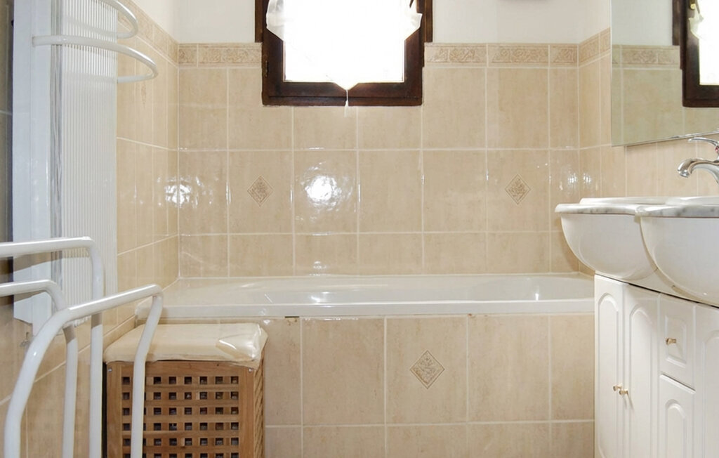 Maison 5 chambres avec piscine à Regusse - Photo 19