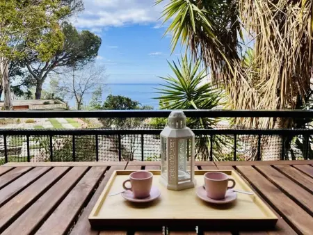 Location appartement à Santa Cristina d'Aro, Loft agréable vue mer et montagne - 2 pers.