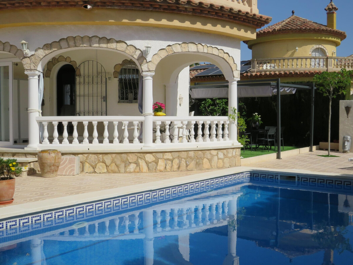 Villa 3 chambres piscine privée à Miami Platja - Photo 2