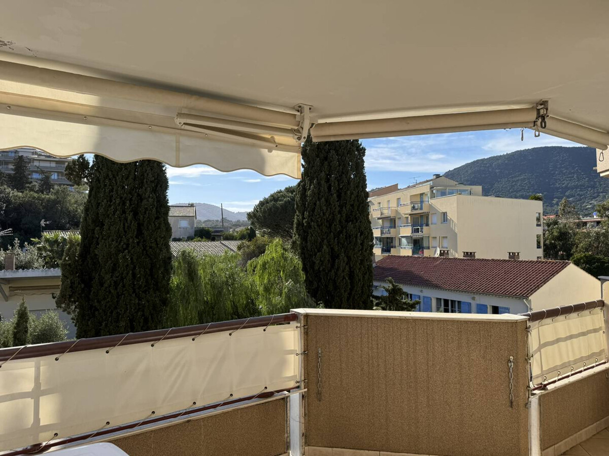 T2 climatisé avec terrasse à Cavalaire-sur-Mer - Photo 4