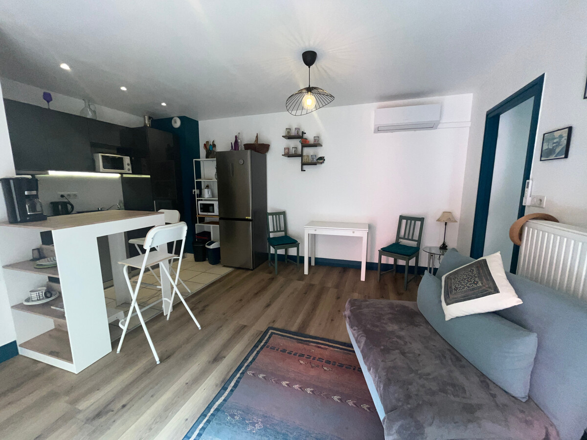 T2 lumineux avec terrasse 14m² et parking – Sète centre - Photo 6